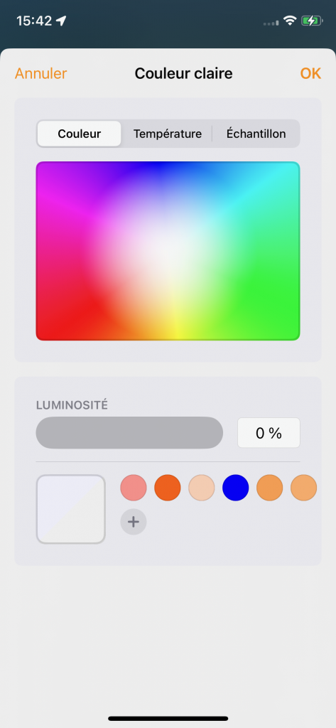 Le réglage des couleurs d'un luminaire dans iOS 17